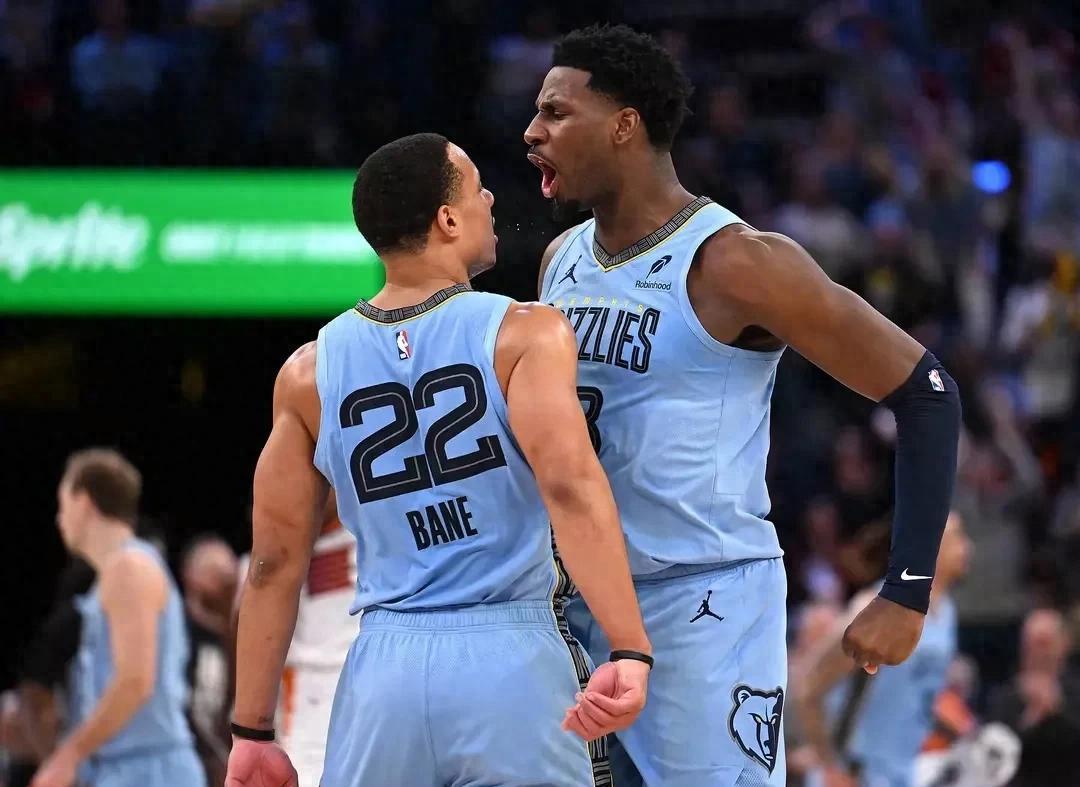 集结日社区盾焦点战，孟菲斯灰熊强势反弹，气氛紧张，医务组通报恢复的简单介绍-九游下载